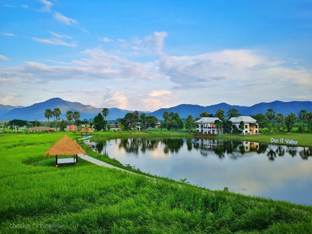 Oon Valley Farm Stay San Kamphaeng Εξωτερικό φωτογραφία